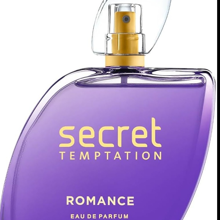Luxury Perfume Ad Generator — 2/3